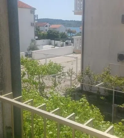 Kiki Appartement Srima